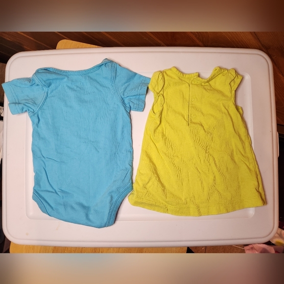 Bundle of 7 coats/shirts/onesies for 3 month baby girl - Picture 3 of 9